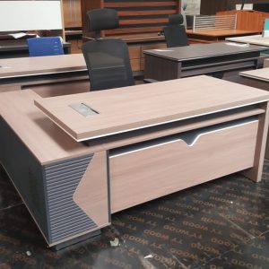 1600mm Office desk