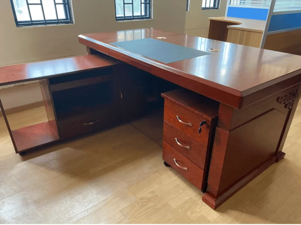 1800mm Executive desk
